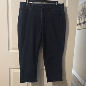 Croft & Barrow Women's Navy Capri Jeans